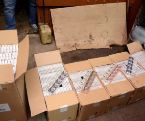 Straż graniczna zabezpieczyła ponad 700 tys. sztuk papierosów i 56 kg krajanki. Ich wartość to ponad pół miliona złotych [ZDJĘCIA]
