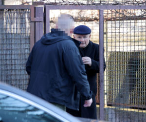  Dach u Kaczyńskiego grozi zawaleniem. Kuzyn ostrzega przed tragedią