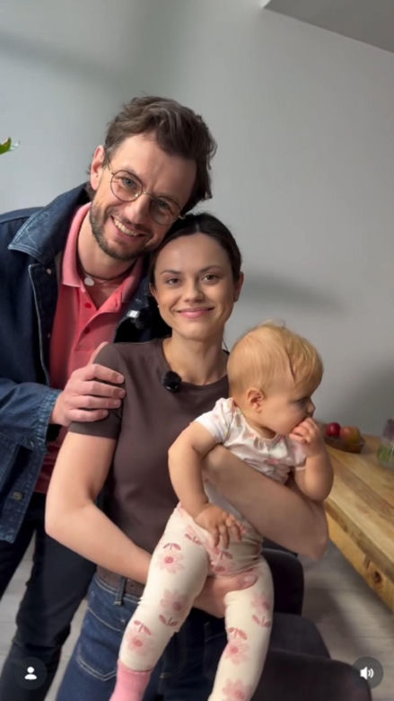M jak miłość nowy sezon na planie. Kasia (Paulina Lasota), Mariusz (Mateusz Mosiewicz), Zosia