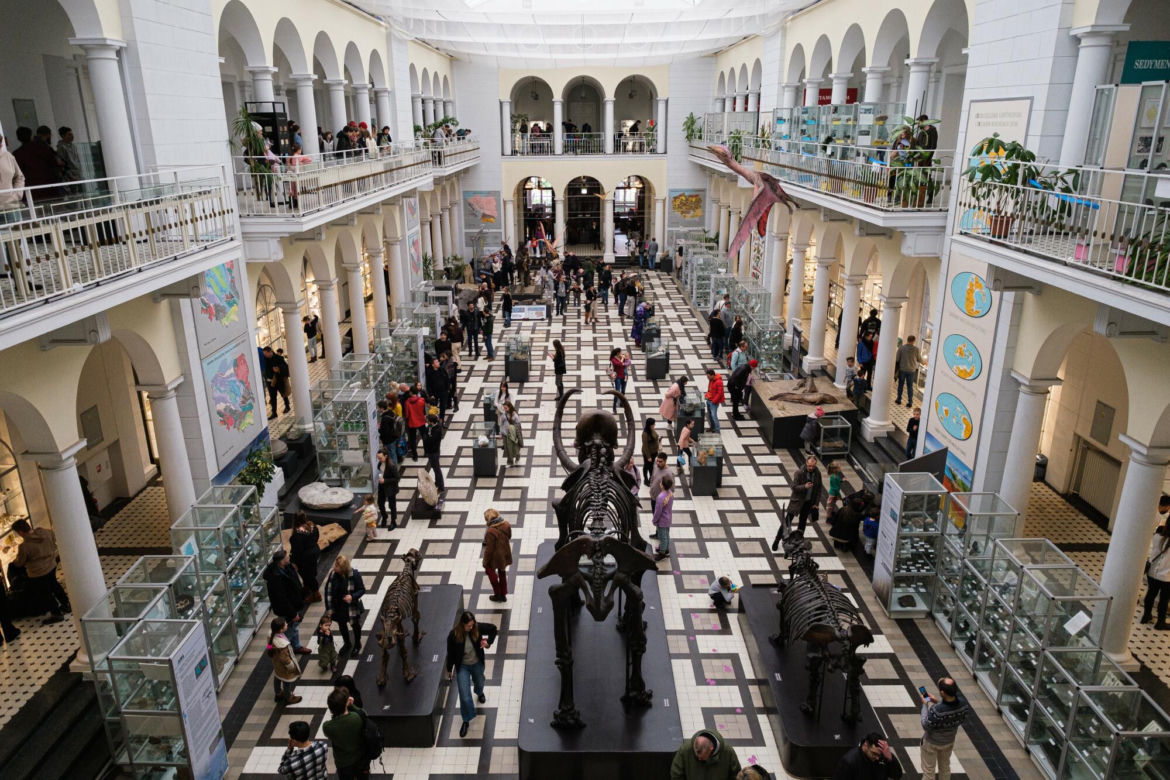 W tym warszawskim muzeum zrobisz sobie selfie z dinozaurem. Wstęp nic nie kosztuje!