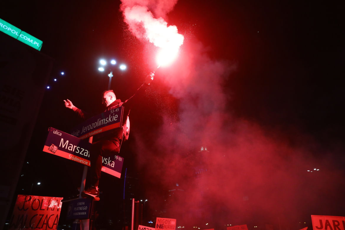 Protest przeciwko zaostrzeniu prawa aborcyjnego w Warszawie