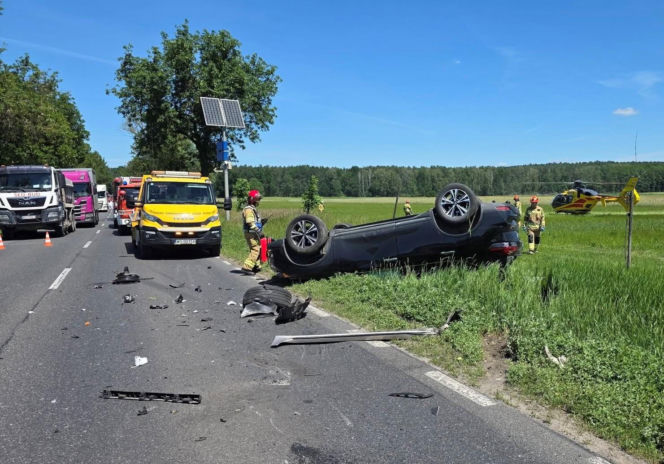 Czołówka na DK 63 w Chodowie. Kilka osób zostało poszkodowanych, w tym dziecko