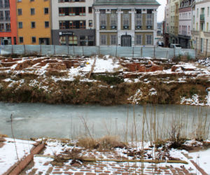 Pusty plac po hotelu Arkona