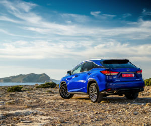 Lexus RX lifting 2020