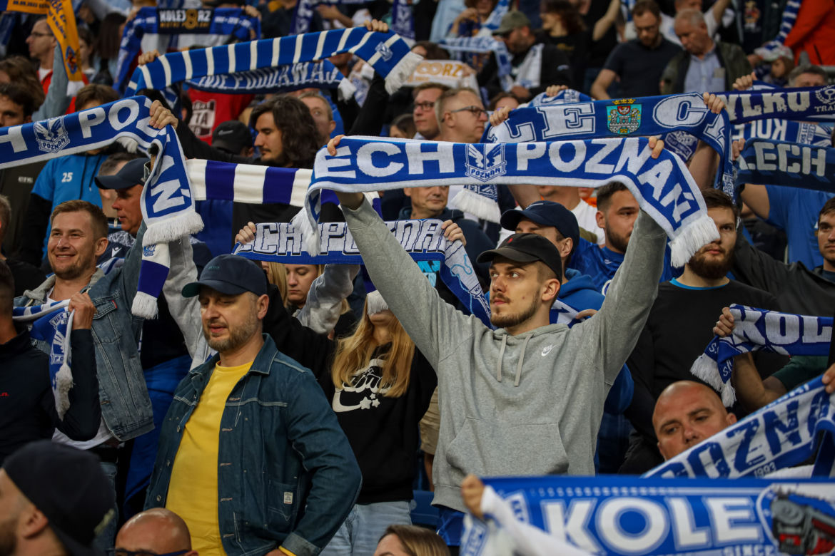 Tłumy kibiców na meczu Lech - Żalgiris
