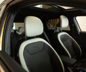 DELIK – DEALER ROKU 2025 POLECA – NAJNOWSZA KIA K4!