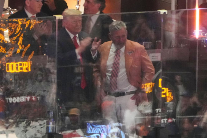 Trump wygwizdany przez kibiców na meczu finałowym NBA w Nowym Jorku, wcześniej zasnął