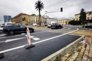 Odświeżą okolice warszawskiej palmy. Rusza remont na rondzie de Gaulle’a, utrudnienia dla pasażerów