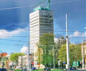 Przebudowa dawnego wieżowca TVP - kwiecień 2021