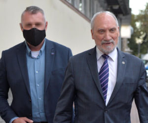 Narada polityków PIS na Nowogrodzkiej