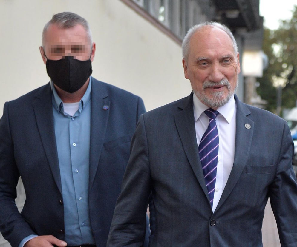 Narada polityków PIS na Nowogrodzkiej
