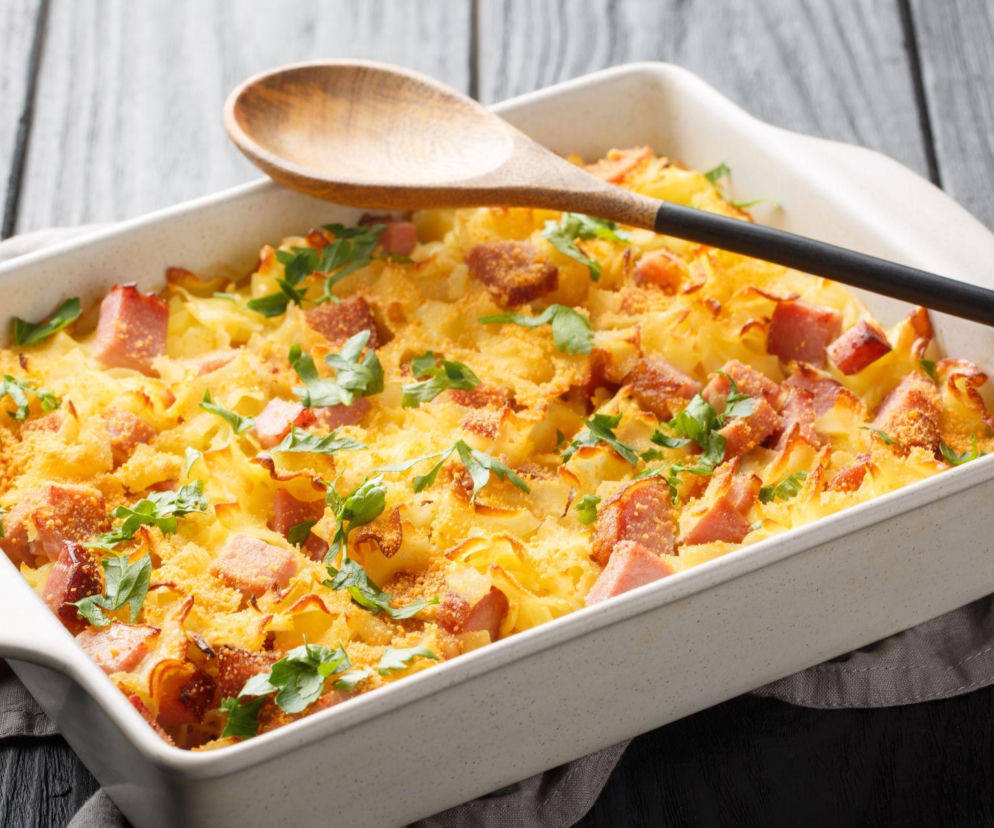 Ziemniaki po duńsku – prosty jesienny obiad z kilku składników, który zachwyca smakiem