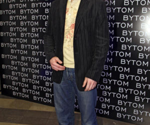 Piotr Adamski zasłynął jako polski hydraulik. Dziś jest modelem plus size!