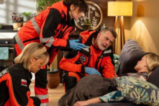 Na sygnale, odcinek 891. Dramatyczne powikłania po zabiegu w Turcji, a rodzice odmawiają ratunku synowi