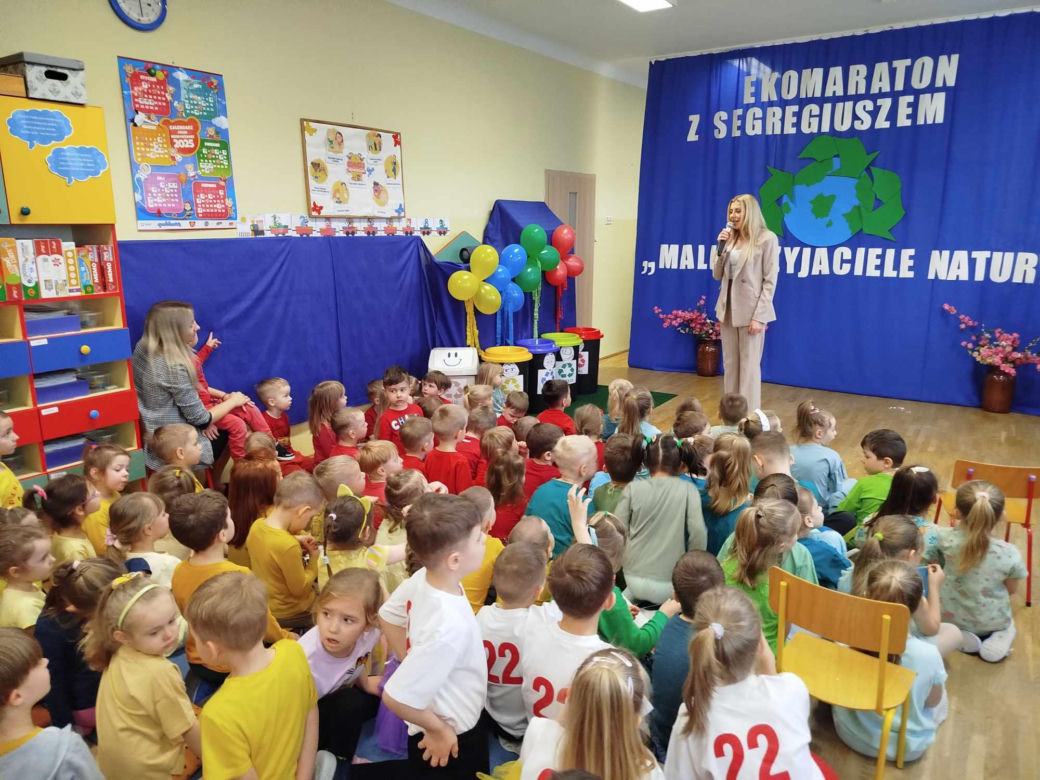 Program jest częścią projektu „EKOmaraton Siedlce z Segregiuszem” promującego edukację ekologiczną wśród najmłodszych poprzez zabawę
