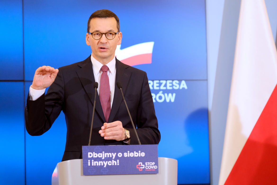Polacy rozliczają Morawieckiego
