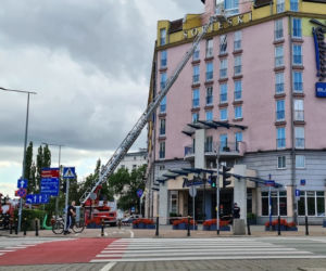 Desperat chciał skoczyć z dachu hotelu Sobieski