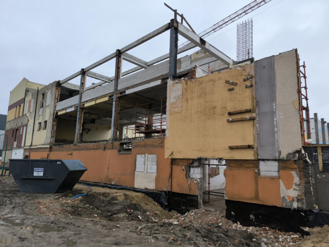 Modernizacja pływalni Akwawit w Lesznie