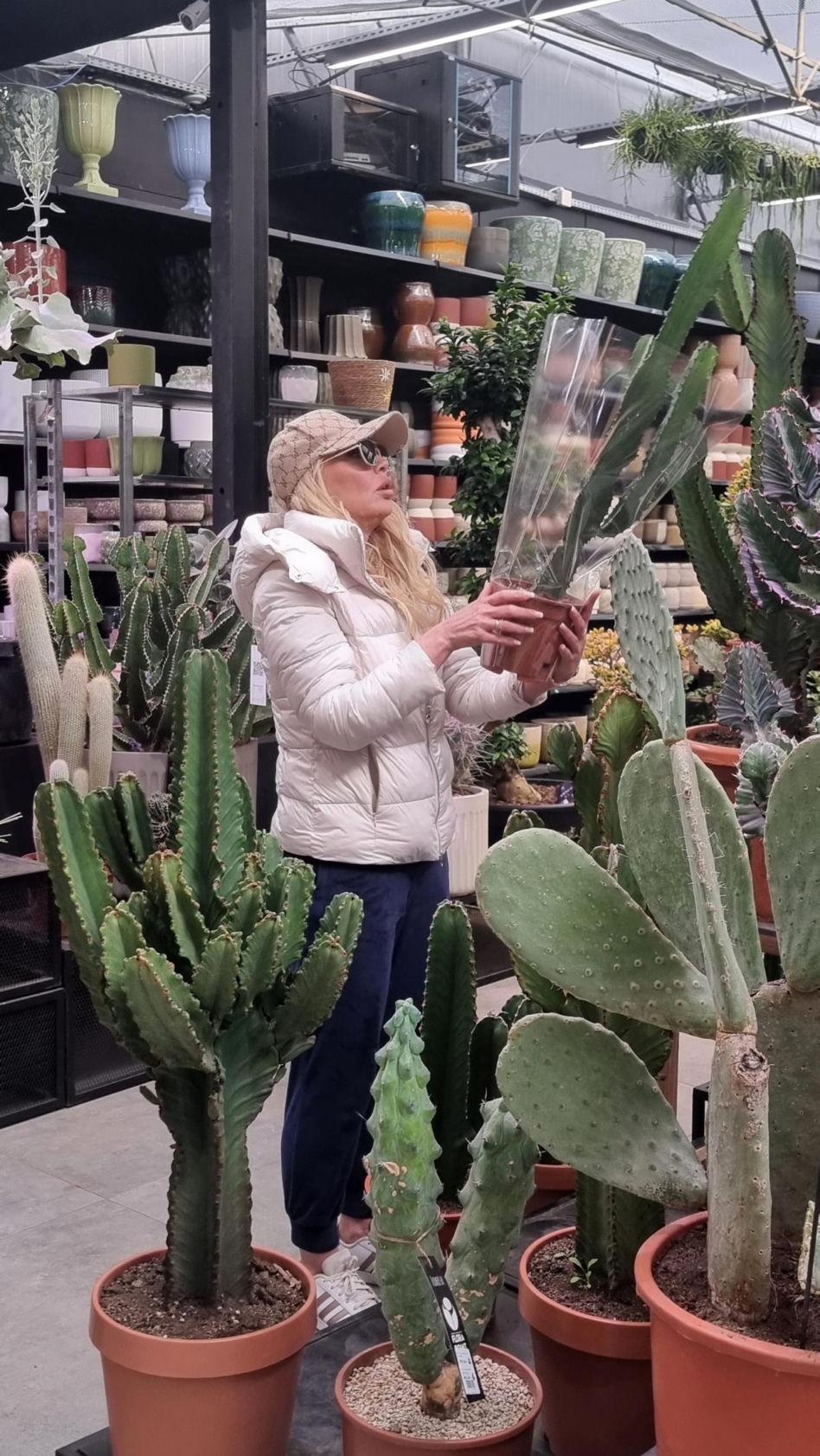Monika Jarosińska robi sobie dżunglę