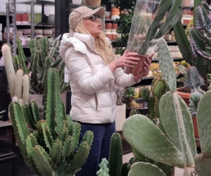 Monika Jarosińska robi sobie dżunglę