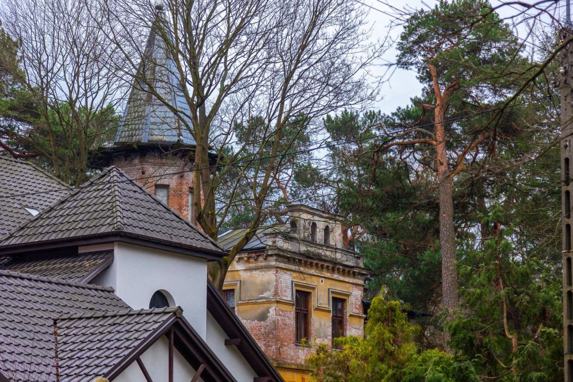 Konstancin-Jeziorna. Opuszczone wille - zobacz zdjęcia rezydencji, które kiedyś zachwycały