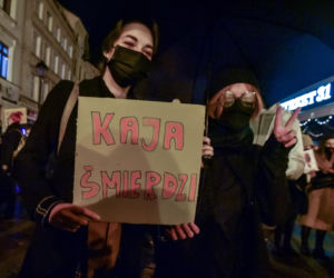 Strajk kobiet w Toruniu. Tańce, straż pod kościołem i wiele więcej - środa (28.10.2020)