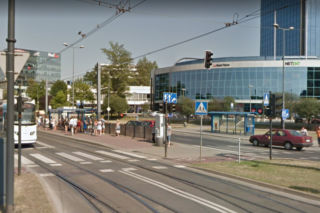 Kraków: Na przystankach pojawiły się... lusterka! Też je zauważyliście?!