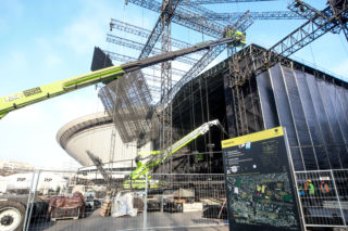 Sylwester z Dwójką w Katowicach. Takiej sceny jeszcze nie było. Jesteśmy przy montażu