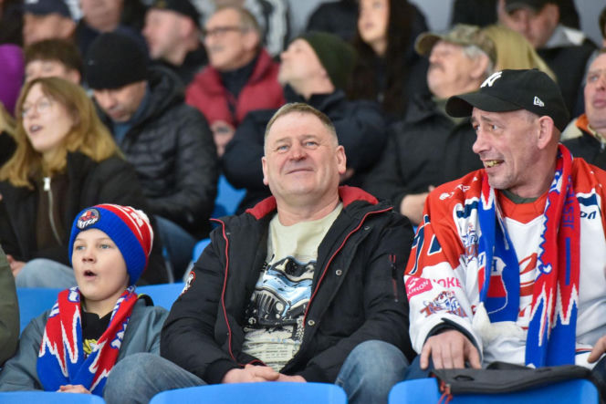 KH Energa Toruń - Unia Oświęcim 4:1, zdjęcia kibiców i zawodników z meczu nr 6
