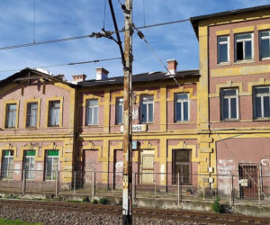 Perła architektury odzyska blask. PKP ujawnia plany modernizacji zabytkowego dworca w Olkuszu