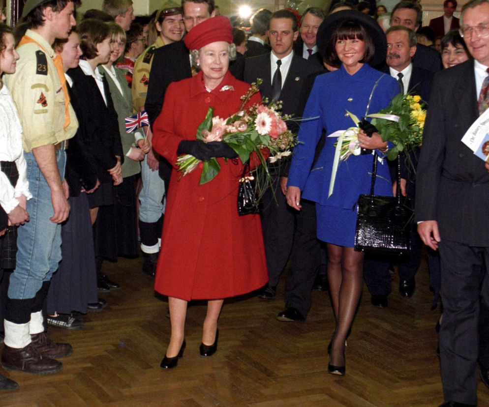 Warszawa 1996. Królowa Elżbieta II