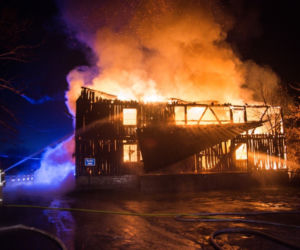 Ruda: pożar zabytkowego młyna (14.01.2021)