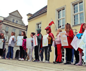 Tydzień Bibliotek w Olsztynie rozpoczął się od happeningu 