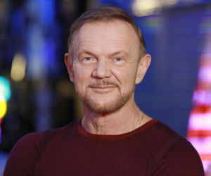 Cezary Pazura kiedyś i dziś. Tak na przestrzeni lat zmieniał się odtwórca roli Jurka Kilera