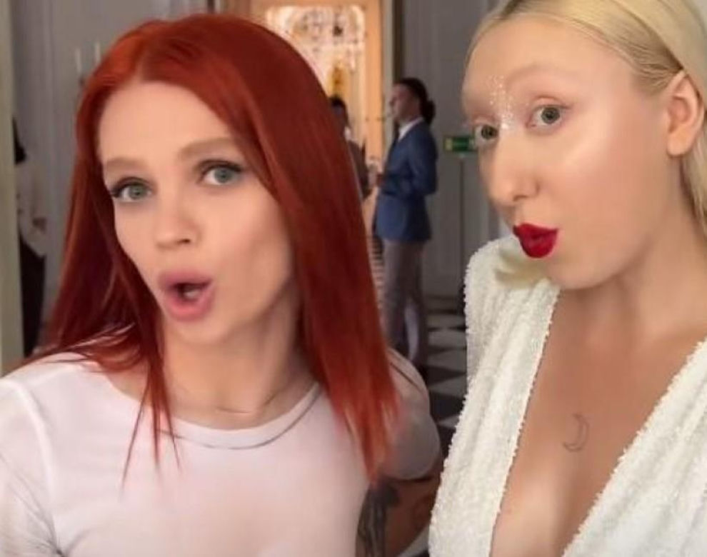 Margaret i Luna niby ubrane, a gołe! Nie tylko biusty na wierzchu!