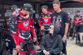 Otarł się o śmierć. Gdy Patryk Budniak pojawił się na stadionie, rozległy się brawa