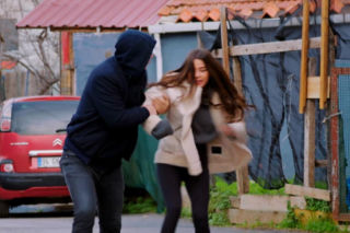 Miłość i nadzieja, odcinek 334. Tahir, Zeynep