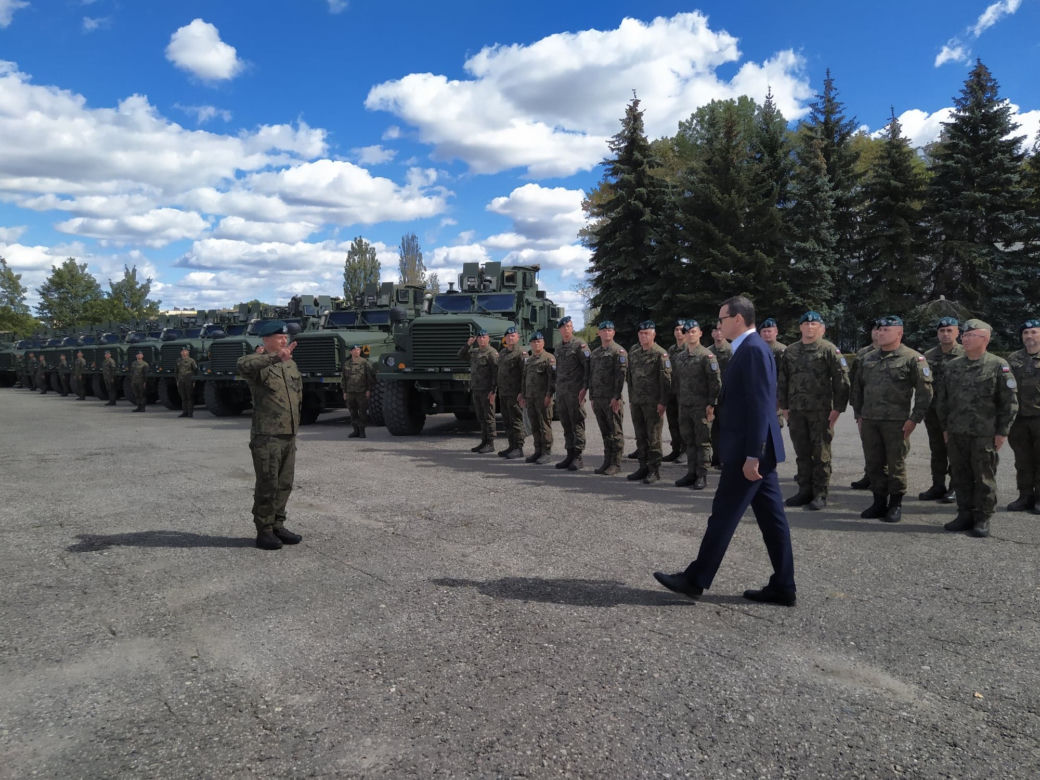 Premier Morawiecki w Siedlcach: oficjalne przekazanie 18. Dywizji Zmechanizowanej transporterów Cougar - 05.09.2022