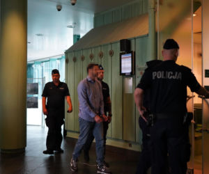Były policjant poćwiartował i podpalił ciało budowlańca. Rodzina walczy o dożywocie