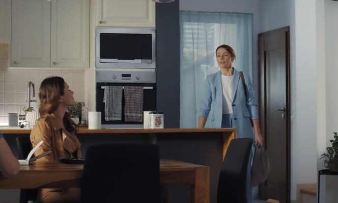 M jak miłość, odc. 1909. Martyna (Magdalena Turczeniewicz), Kasia (Paulina Lasota)