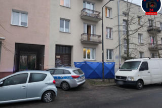 Tragedia w Warszawie. Wyszedł na oblodzony balkon, poślizgnął się i spadł. Nie żyje