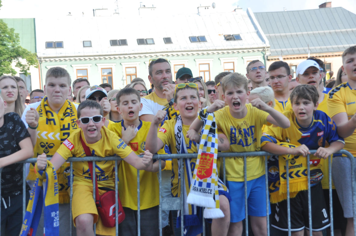 Finał Ligi Mistrzów: Barlinek Industria Kielce - SC Magdeburg w strefie kibica