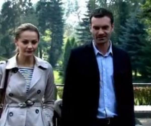 PRZYJACIÓŁKI odc. 9. Inga (Małgorzata Socha), Piotr (Mariusz Zaniewski)