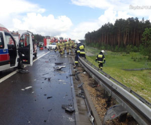 Rybnik: 42-latek czekał na pasie awaryjnym. Zginął przez 20-latka pędzącego swoim BMW