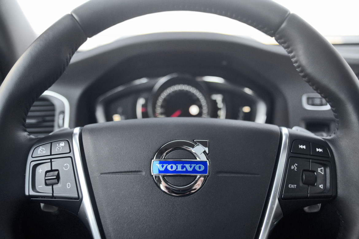 Volvo S60 T5