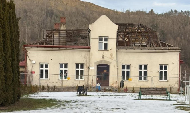 Ruszył remont dworku w Klęczanach. Zmiany będą duże