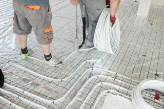 Ile kosztuje ogrzewanie podłogowe wodne? Cena za m²