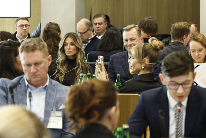 Doda i Małgorzata Rozenek-Majdan razem w Sejmie dla zwierząt