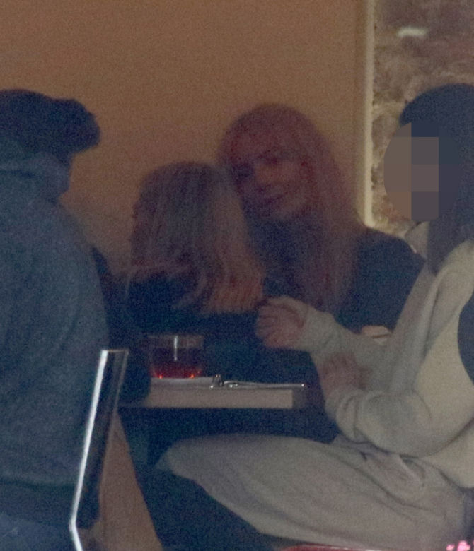 Agnieszka Woźniak-Starak z przyjaciółmi odpoczywa w Gdyni 