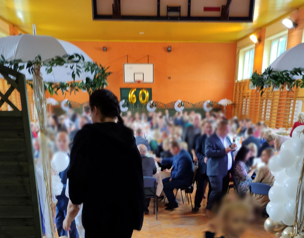 Opijali 60-tkę starosty w szkole